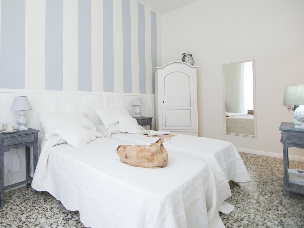 Lungomare Rooms & Charme La Spezia Buitenkant foto